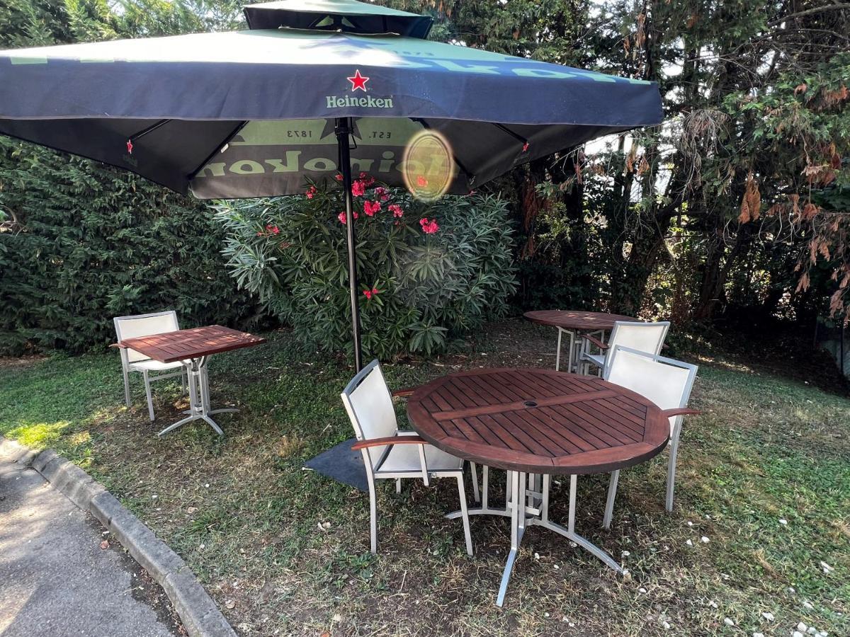 Ibis Budget Marseille Est Porte d'Aubagne Exterior foto