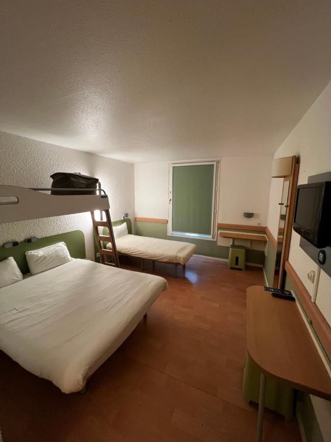 Ibis Budget Marseille Est Porte d'Aubagne Exterior foto